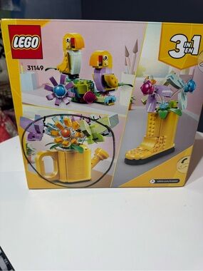 LEGO new 2024 LEGO 31149 flowers 💐 in watering can creator 3 in 1 420 pieces